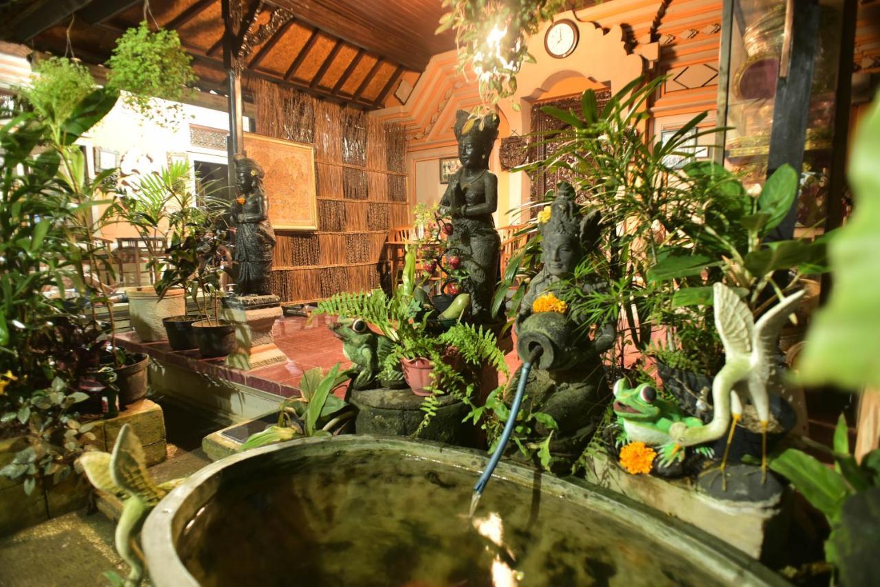 Kamar Suci House Hotel Ubud  Exterior photo
