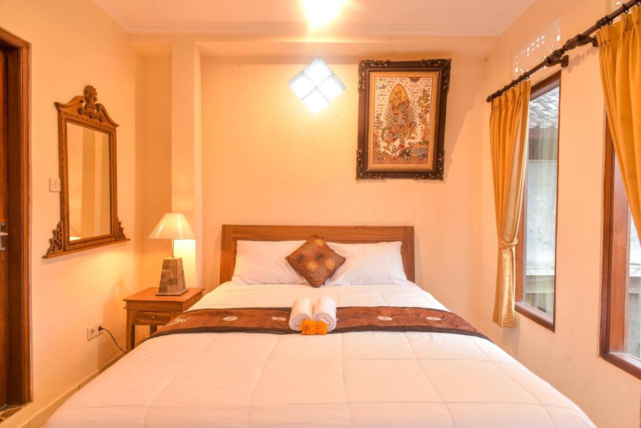 Kamar Suci House Hotel Ubud  Exterior photo