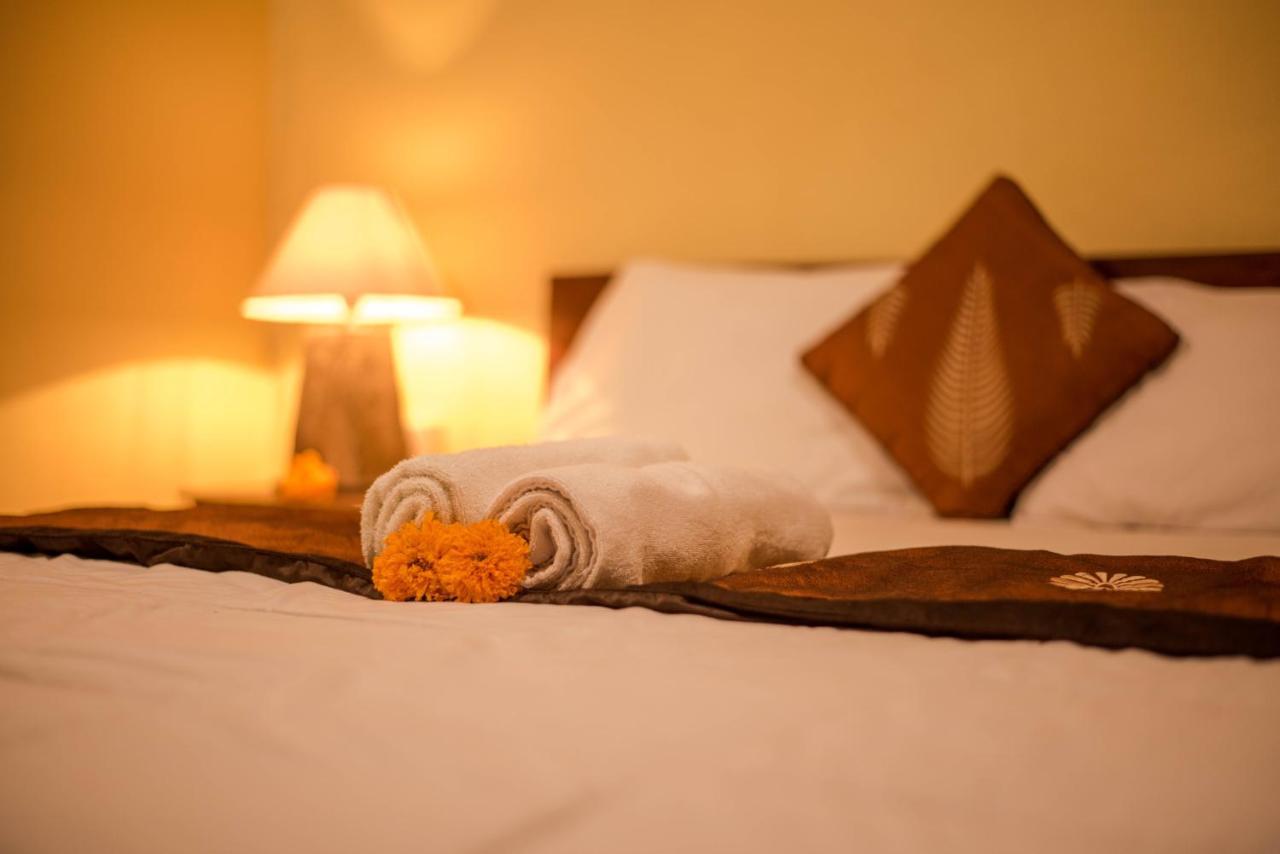 Kamar Suci House Hotel Ubud  Exterior photo