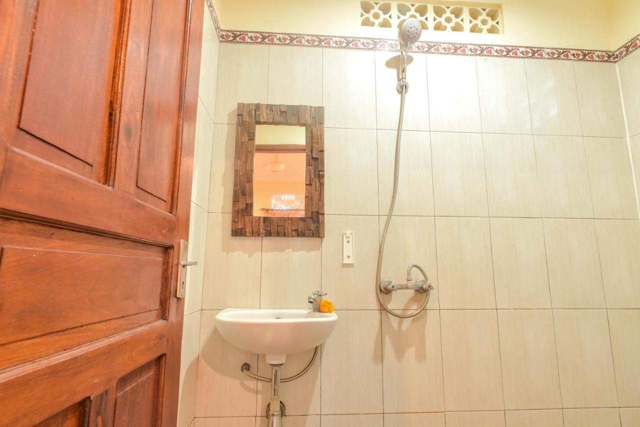 Kamar Suci House Hotel Ubud  Exterior photo
