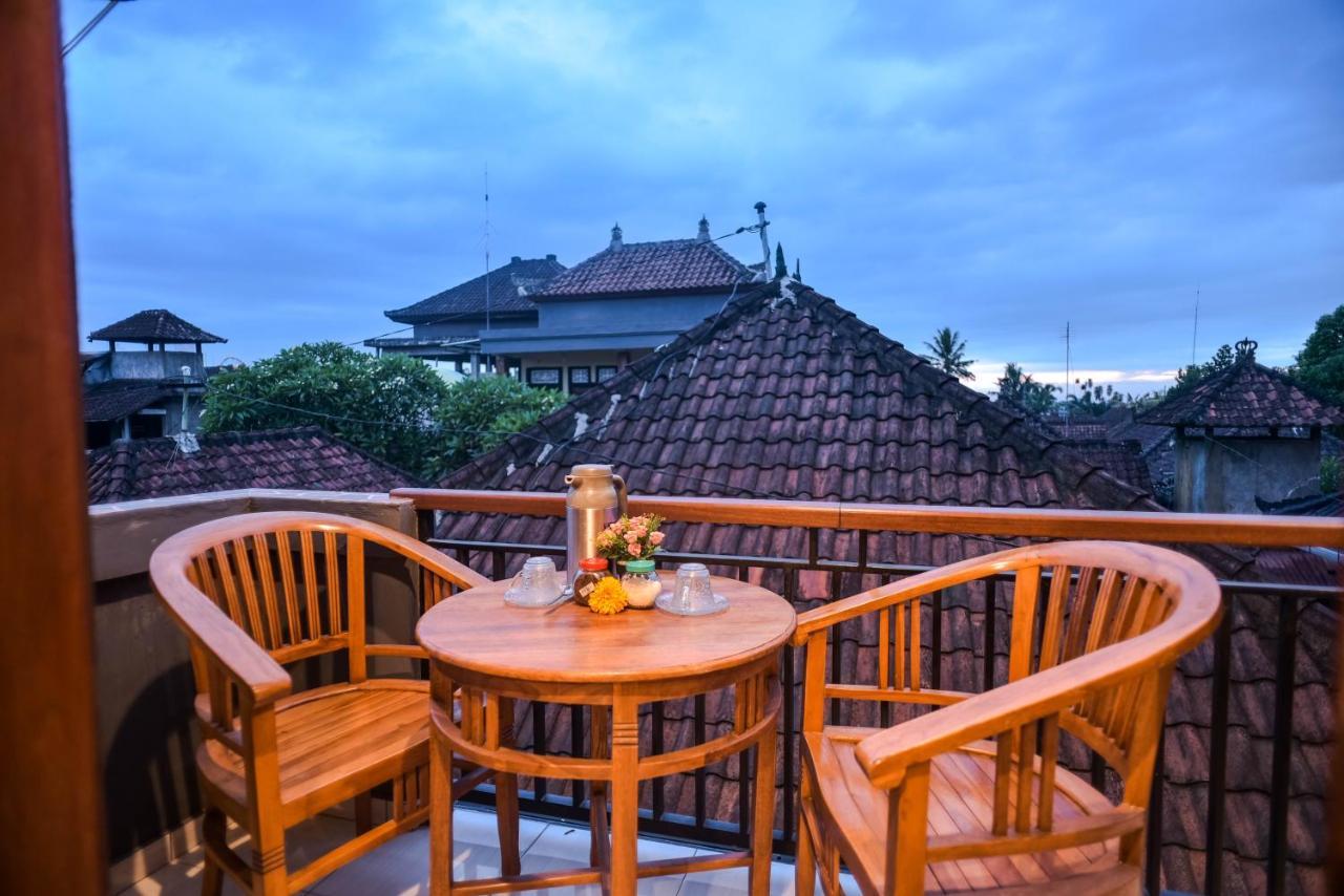 Kamar Suci House Hotel Ubud  Exterior photo